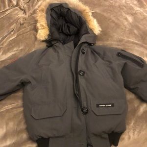Canada Goose bomber jacket size S